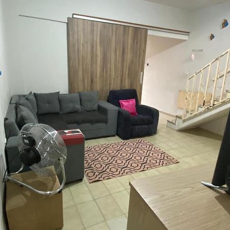 Casa Compartilhada Com Quartos Individuais Juàzeiro Eksteriør bilde